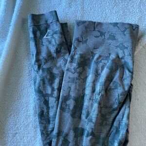 Gym shark camo leggins